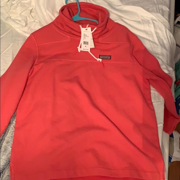 NWT vineyard vines pink sweatshirt - Picture 3 of 4